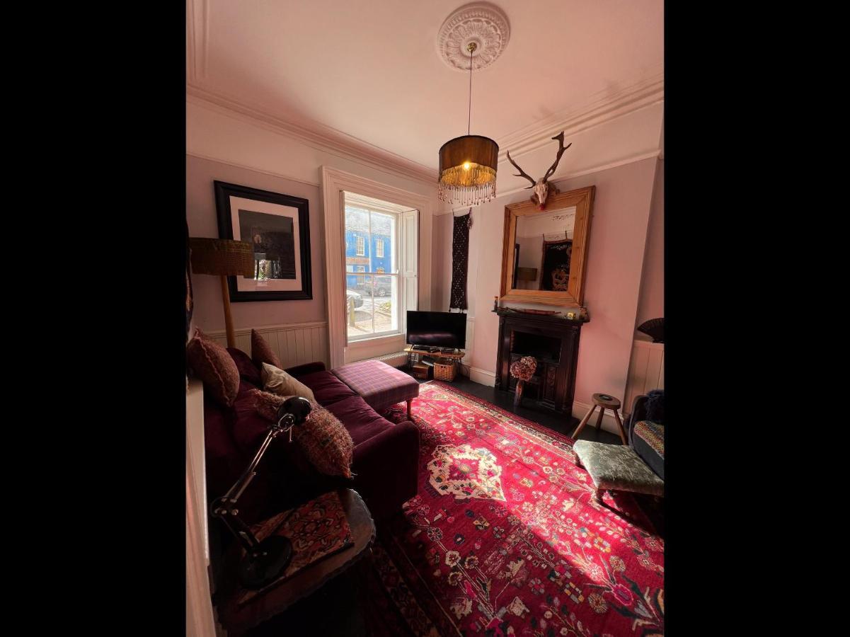 Villa Unique Townhouse With Large Garden Down To The Sea Killough Exterior foto